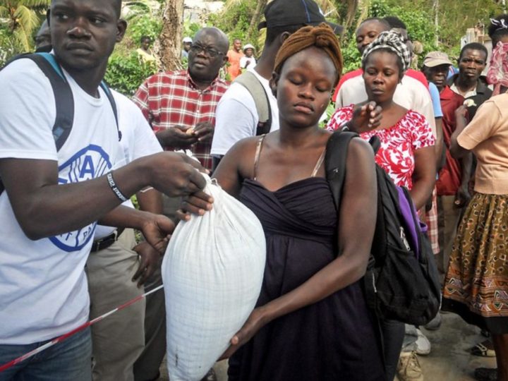 La COJIHT poursuit sa campagne d’aide aux déplacés fuyant la violence des gangs armés à Port-au-Prince